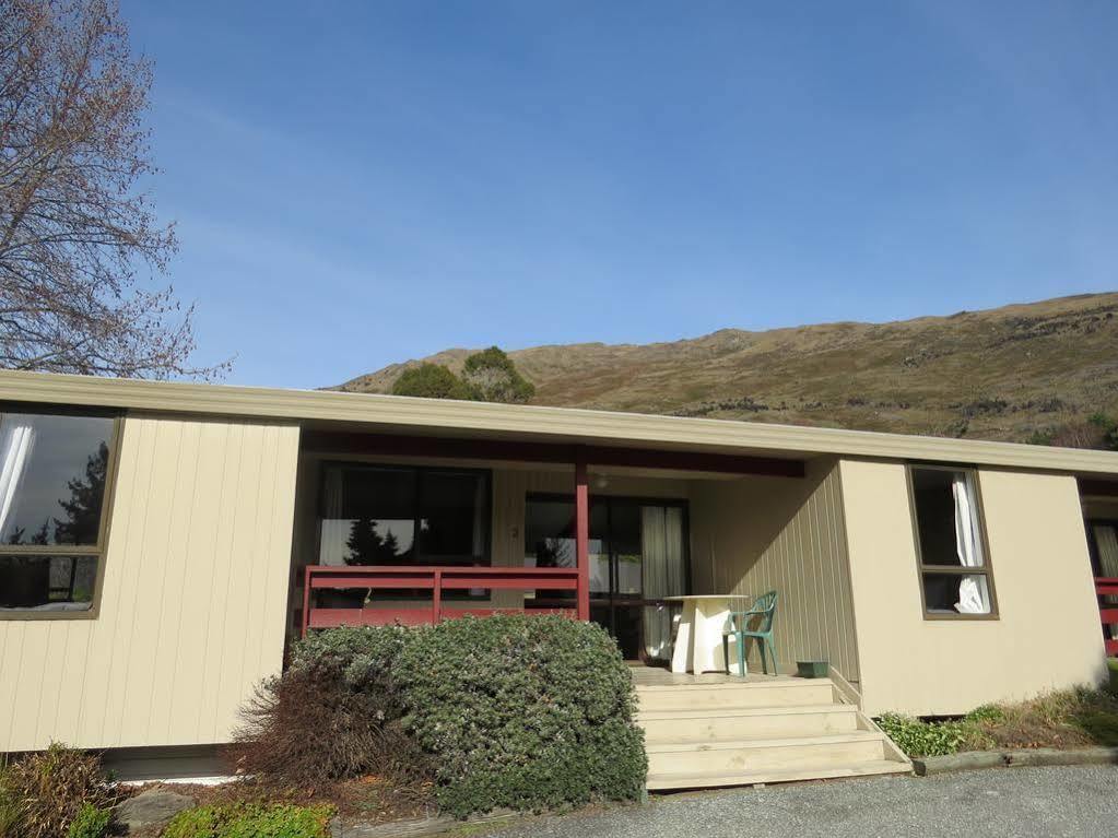 Mt Aspiring Holiday Park Wanaka Exterior photo